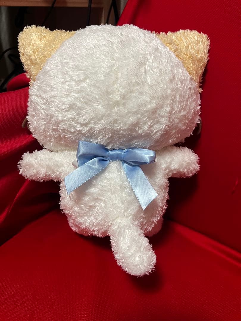 【値下可能/美品】サンリオ マシュマロみたいなふわふわにゃんこ 可動式ぬいぐるみ