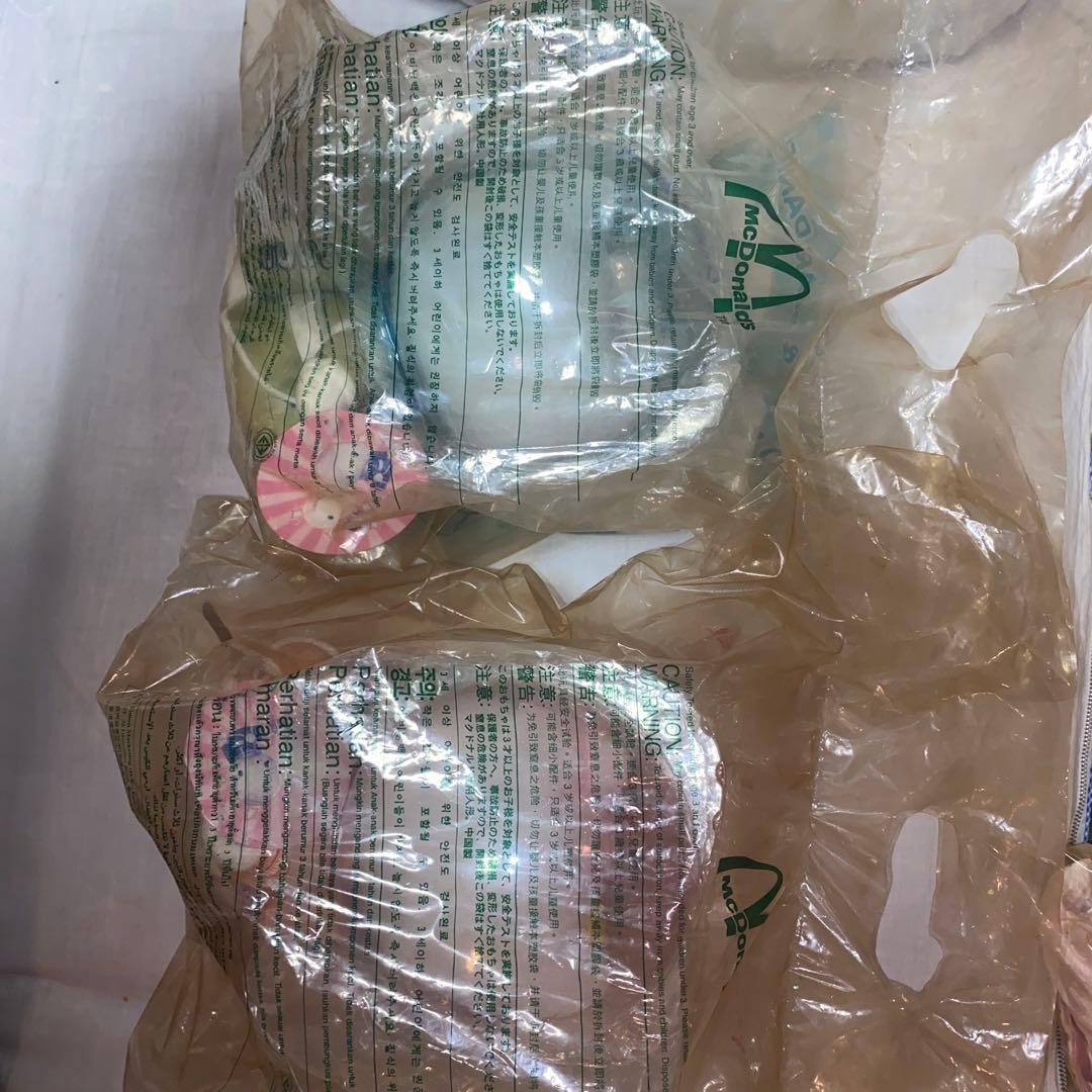 2,000年のマックのキティーちゃんぬいぐるみ