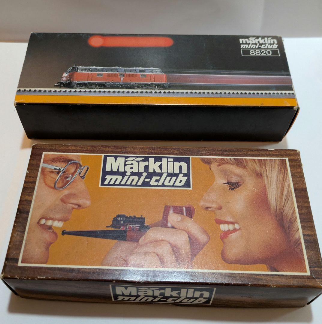 Zゲージディーゼル機関車2両セット