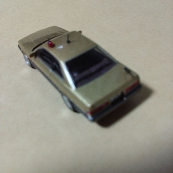 TOMICA LIMITED VINTAGE NEO ニッサン レパード