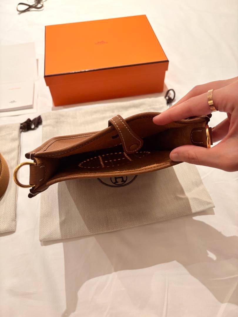 【最終値下】新品未使用 HERMES エルメス ミニエヴリンTPM ゴールド金具