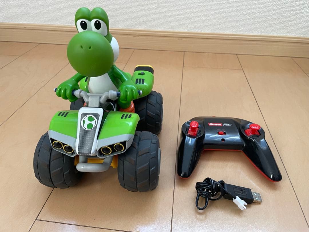 キョウショウ エッグ　マリオカート バギー　ラジコンマリオ ヨッシー 2台セット