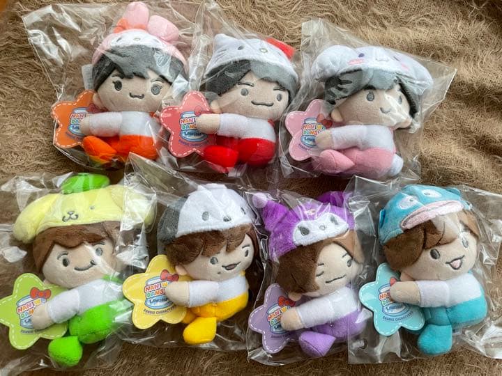 なにわ男子×サンリオ マスコットクリップ