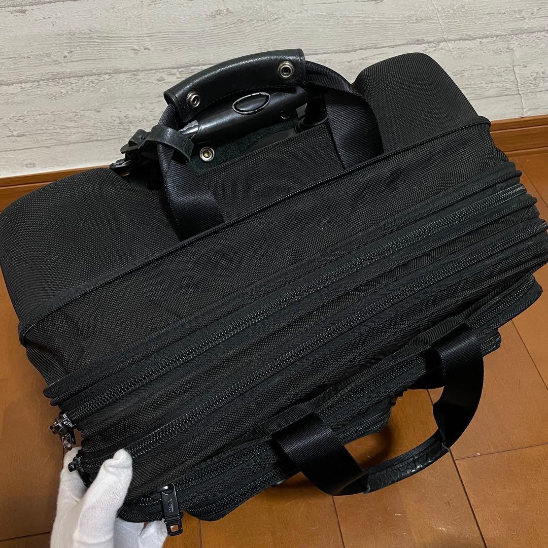 TUMI ビジネス キャリーバッグ ブリーフケース 26127DH 機内持ち込み