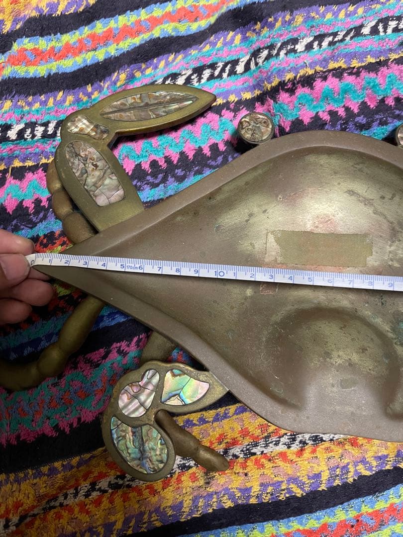 カニ型金属トレイ 貝殻装飾付き 灰皿 アクセサリー置き