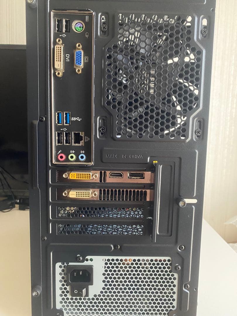自作デスクトップPC corei5-3470 GTX760 500W電源搭載 自作