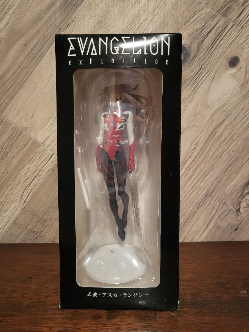 エヴァンゲリオン展　フィギュア 5体セット・未開封図録・ポストカード5枚セット