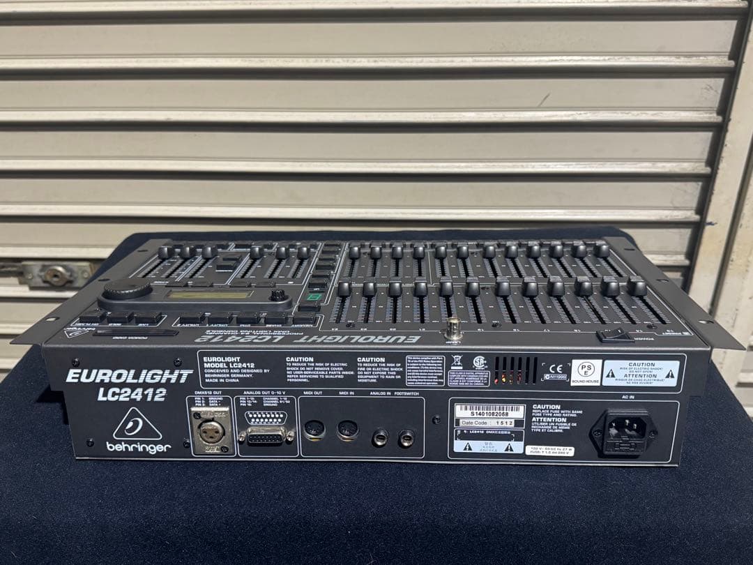 Behringer LC2412 24/12chDMX調光卓(中古)