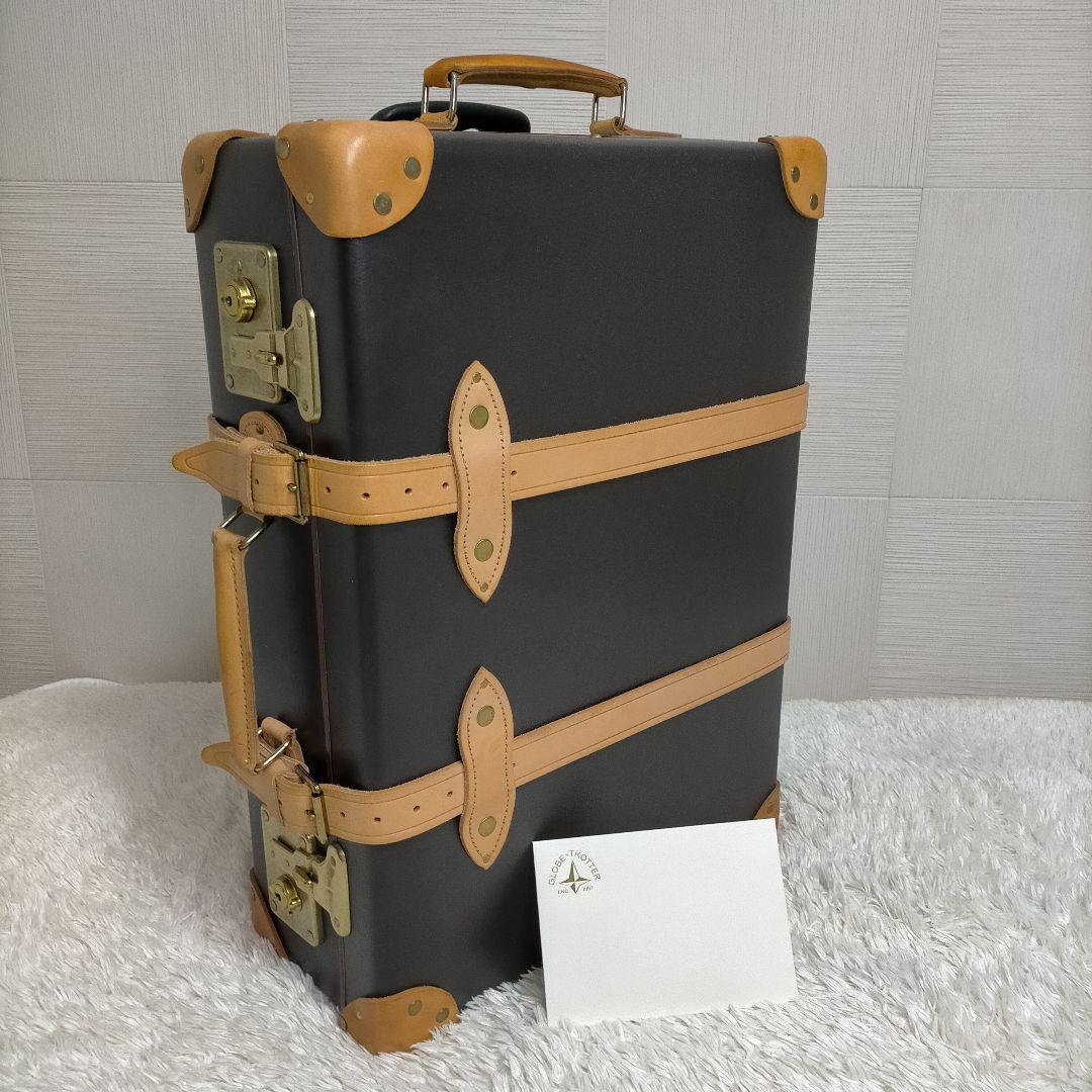 【美品】グローブトロッター　スーツケース カバー付き 2輪　機内持ち込み スーツケースカバー キャリーオン 2輪 ブラック | グローブ