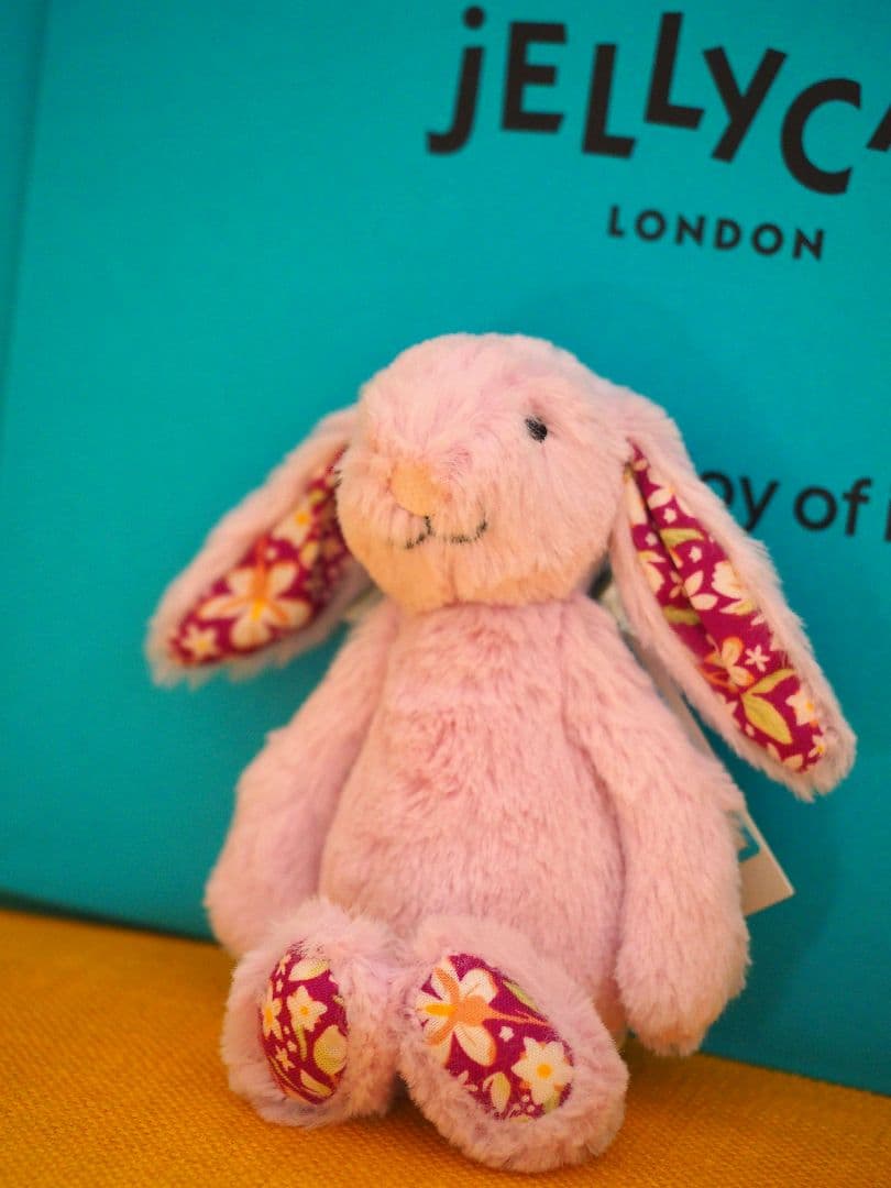  上海限定 ブロッサムバニー バッグチャーム 新品タグ付き