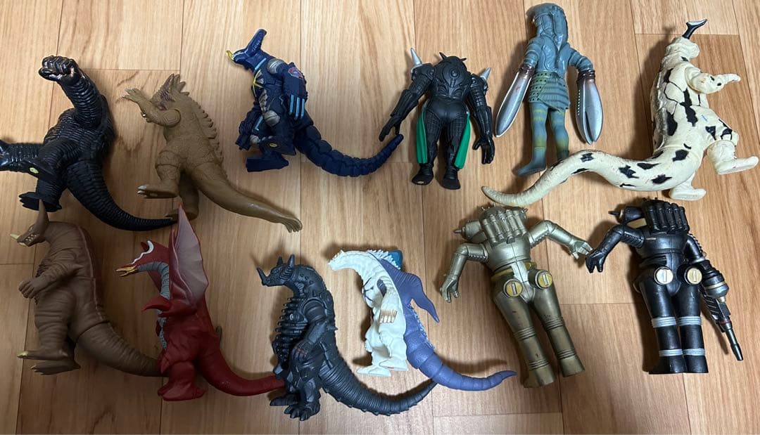 ウルトラマンDX怪獣 ソフビ36体 まとめ売り