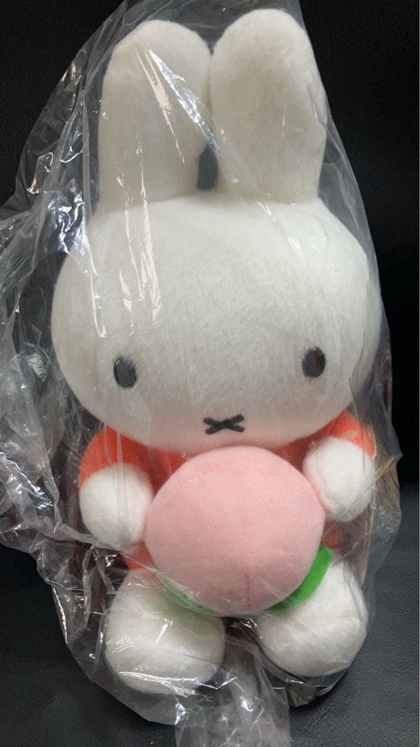 ご当地　桃　岡山限定　ミッフィー　ぬいぐるみ　タグ付き