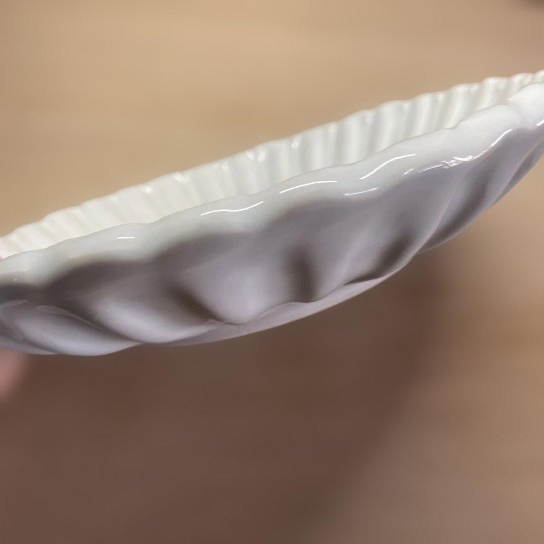 上田恒次　白磁菊皿　共箱