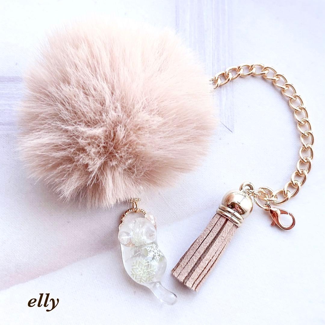 【みゆママ様】1087.天然石　ファントムクォーツ　和柄　じゃれ猫　レジン　根付