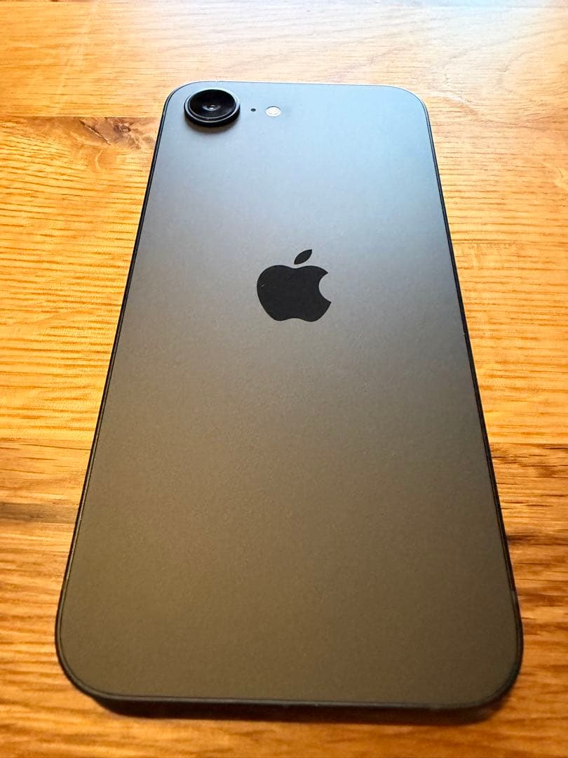 超美品）iPhone 16e 128GBブラック箱付バッテリー100%