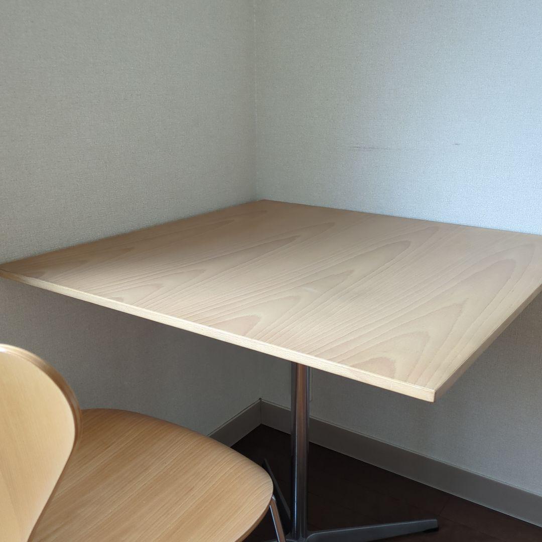 フリッツハンセン Fritz Hansen正規品テーブル　セブンチェアに合う