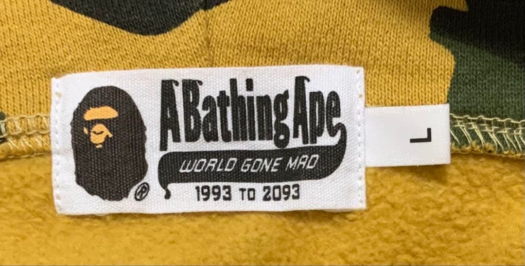 ★激レア★ APE イエローカモ シャークパーカー L パーカー kaws