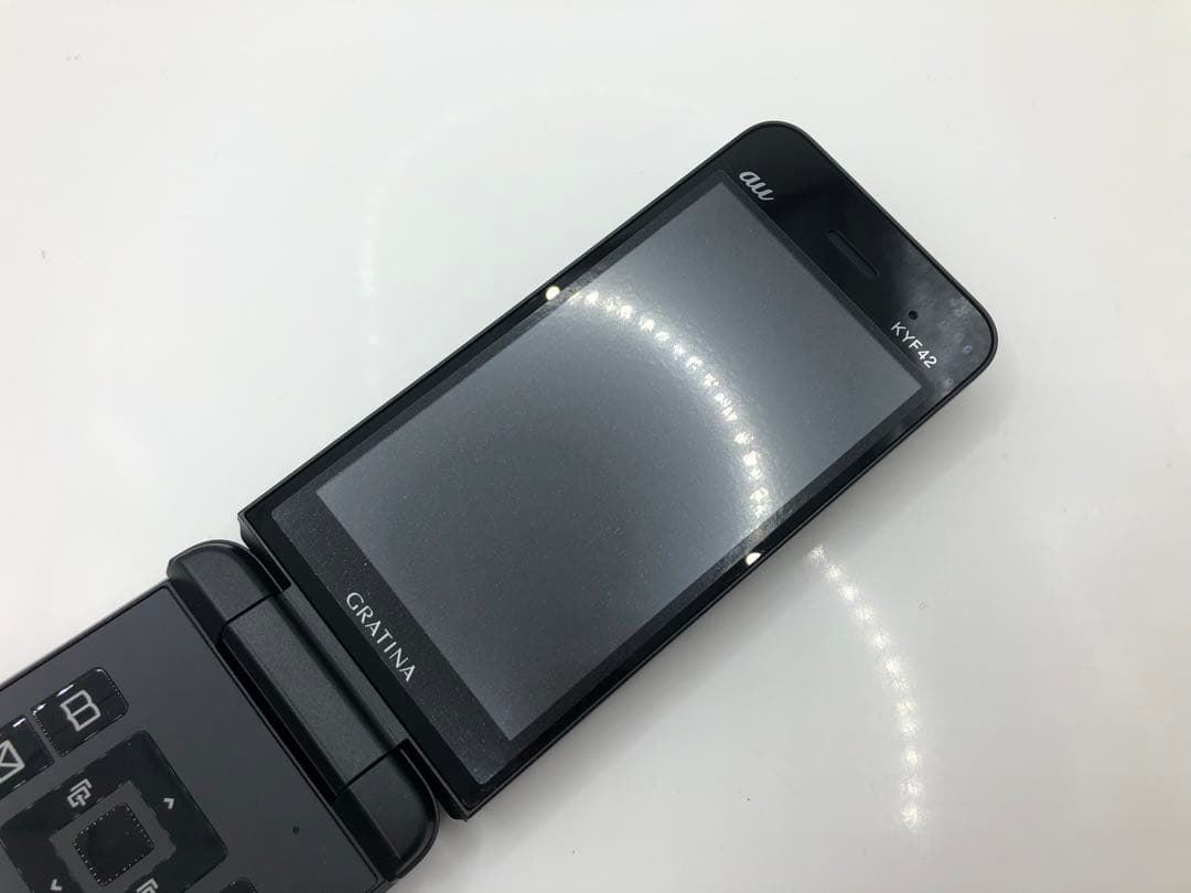 【SIMロック解除済 】au GRATINA KYF42 ブラック