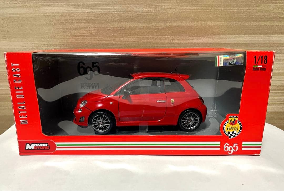 ミニカー 1/18 Fiat Abarth 695 Ferrari Tribute