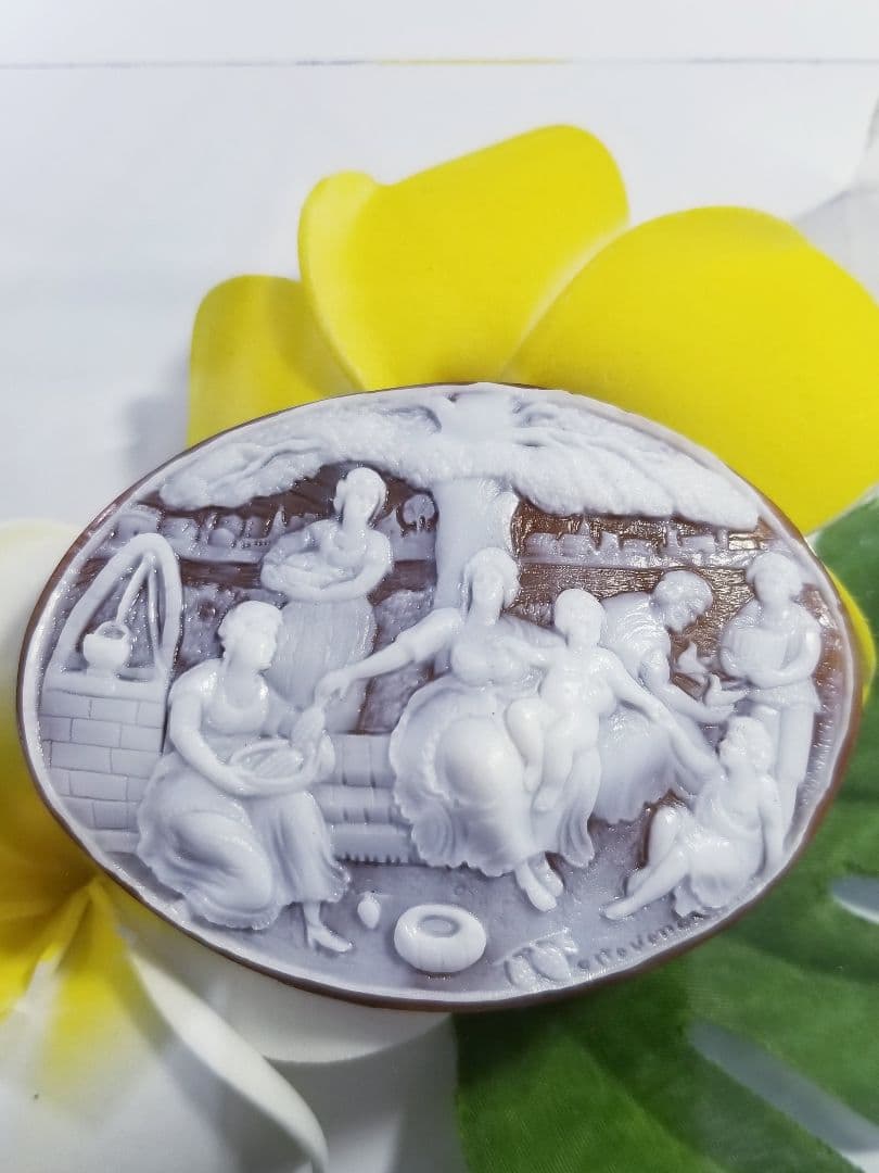 KS-670 【パスクァーレ・オッタビアーノ作】天然シェルカメオルース