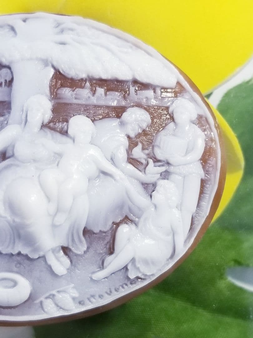 KS-670 【パスクァーレ・オッタビアーノ作】天然シェルカメオルース