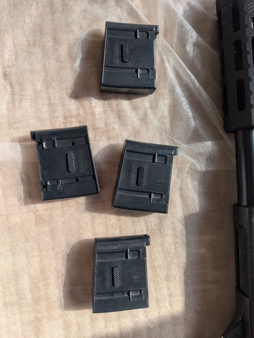 CA870 カスタム マガジン4個付き マルゼンCA870カスタム&マガジン4つ