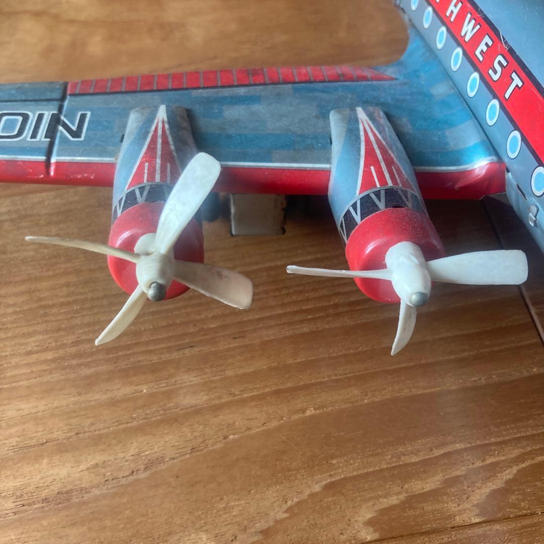 ブリキ 飛行機 ノースウェスト DC4