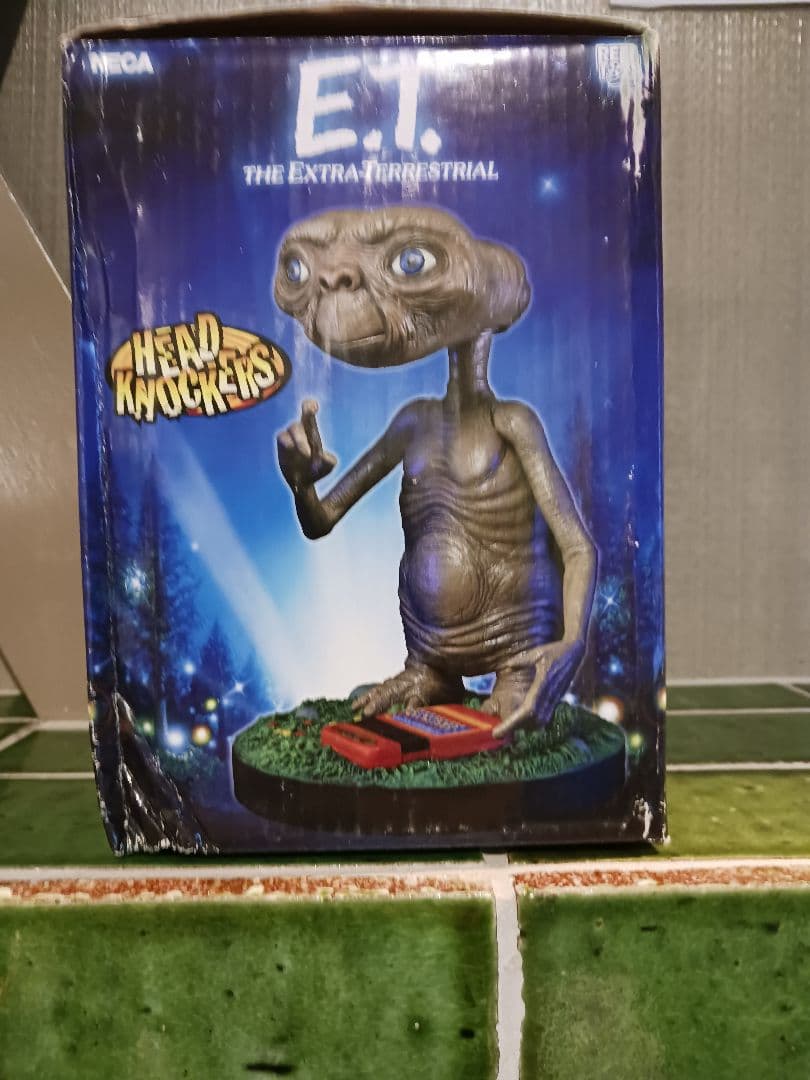 E.T. HEADKNOCKERS フィギュア