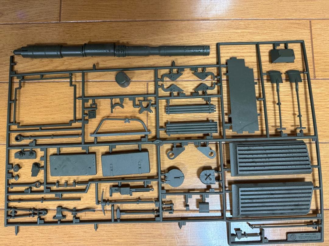 1:16 LEOPARD A4 戦車キット　スキャットマンさん　専用