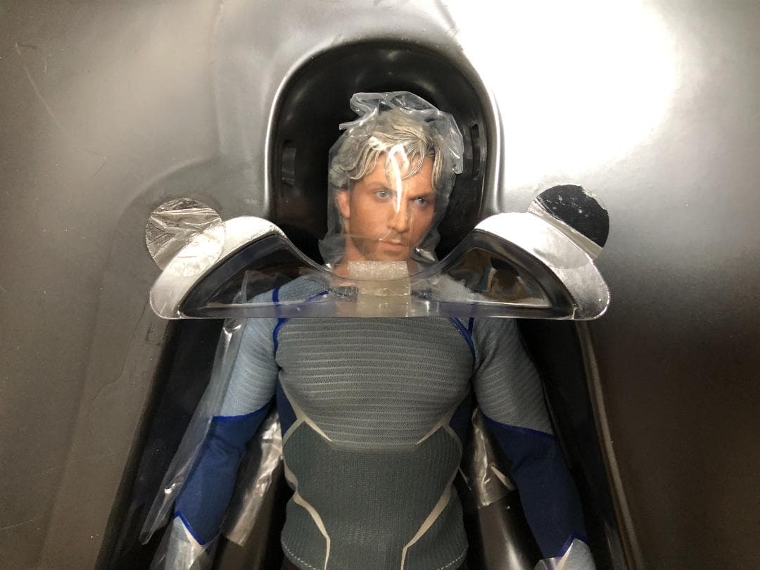 ホットトイズ エイジ・オブ・ウルトロン クイックシルバー アベンジャーズ