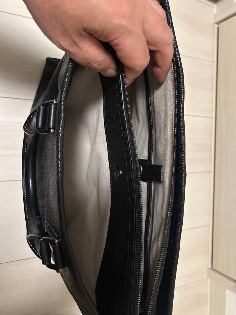 土屋鞄アルマスバッファロースクエアブリーフ