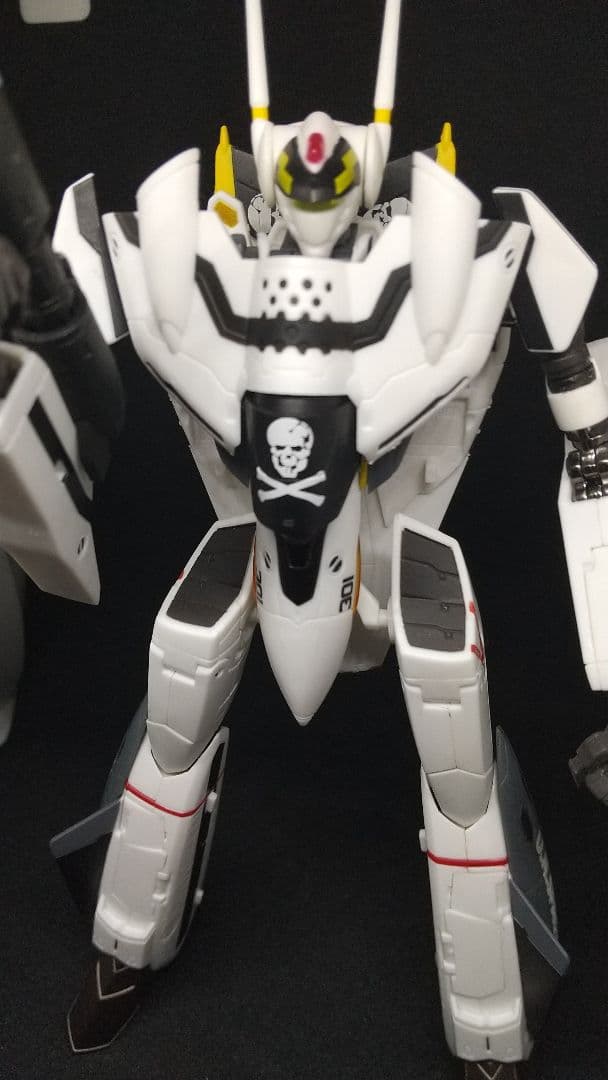 HI-L R VF-0S フェニックス(ロイ・フォッカー機)