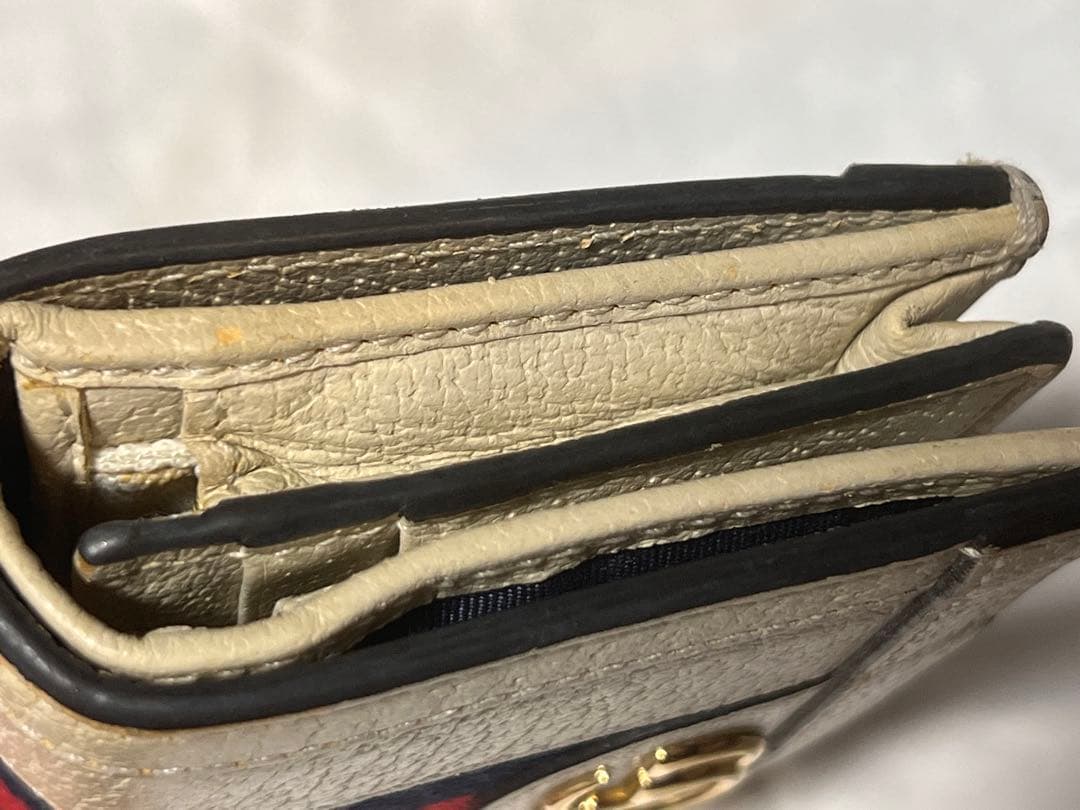 《値下げしました》GUCCI オフィディア マーモント シェリーライン 折り財布