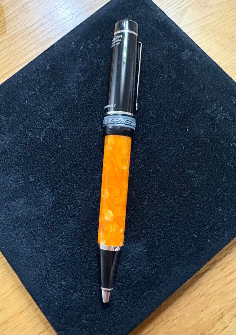 値下げ 【レア未使用】デルタ社　ドルチェビータ　ミディアム　ボールペン