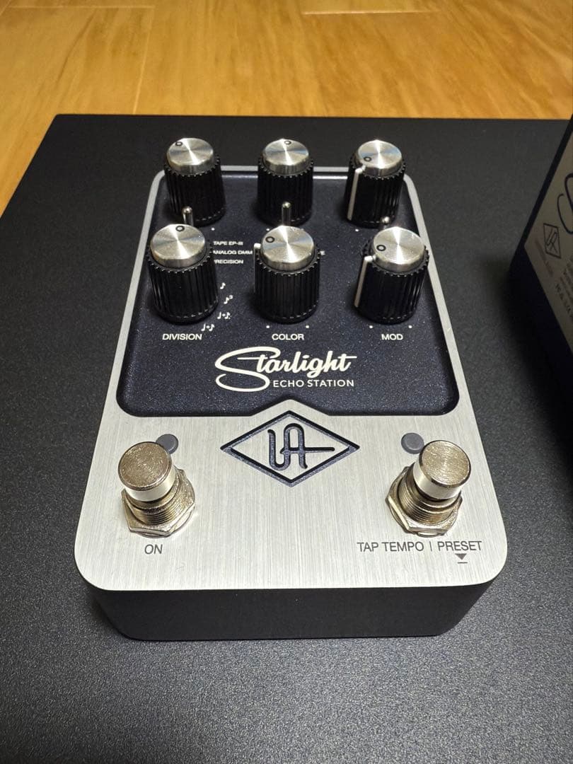 ギター Universal Audio Starlight ECHO STATION