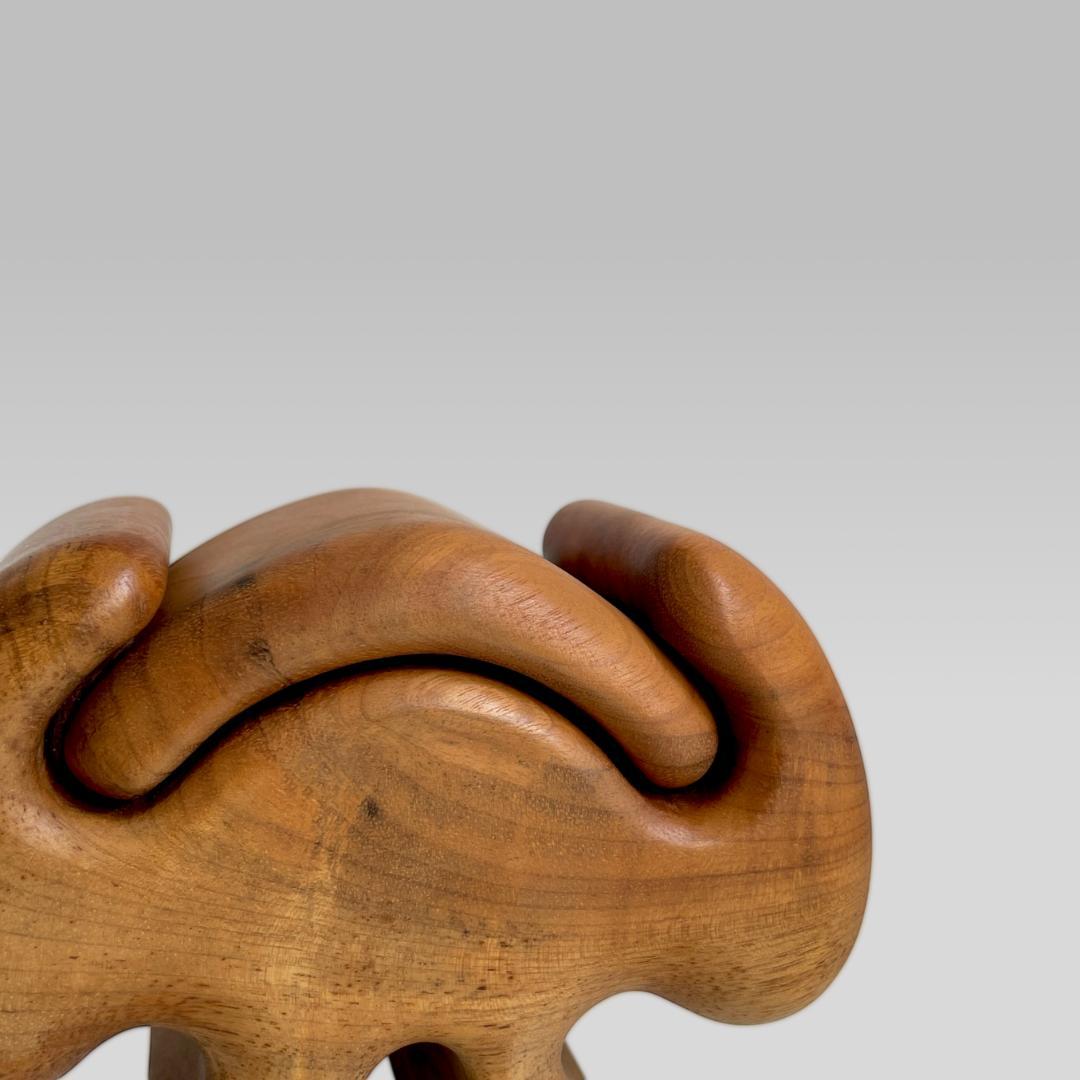 MINEO KANBE 羊の彫刻 子羊 文化遺産オンライン