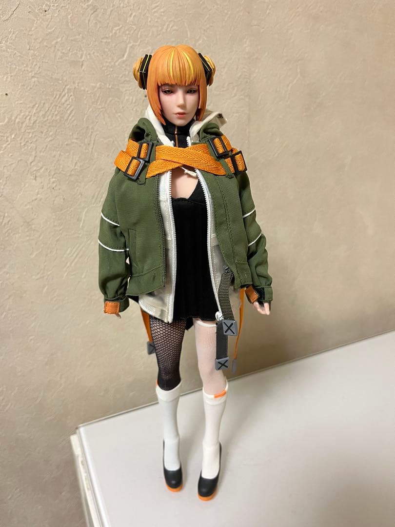 i8toys WITCH グレイン　1/6 フィギュア　ミリタリー　美少女　武器