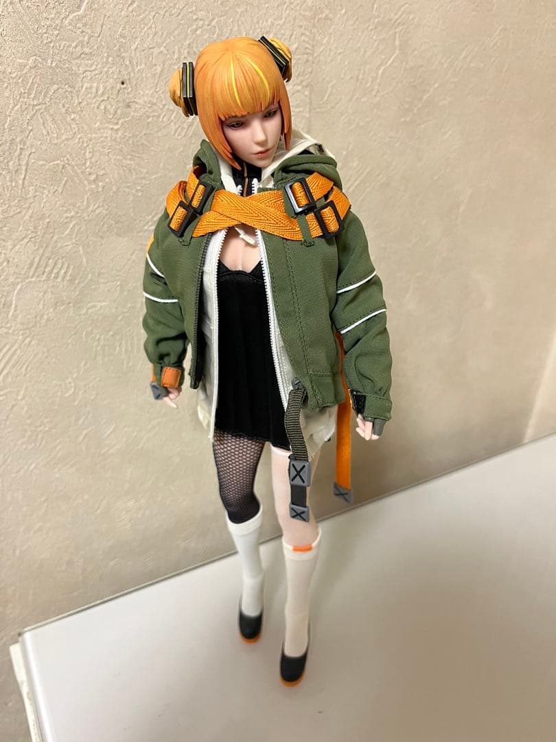 i8toys WITCH グレイン　1/6 フィギュア　ミリタリー　美少女　武器