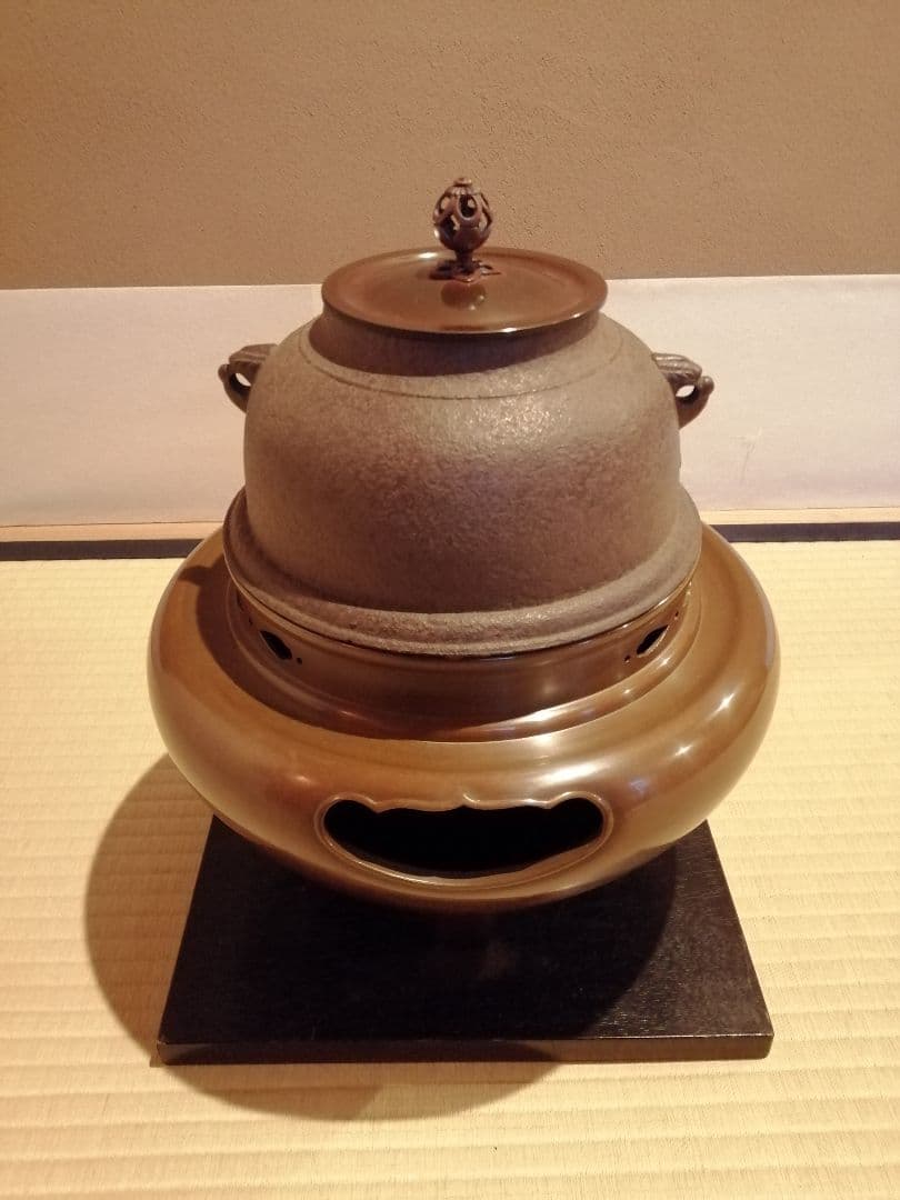茶事具】釜師政光、風炉師雄芳造 唐銅朝鮮風炉釜 茶釜 釜