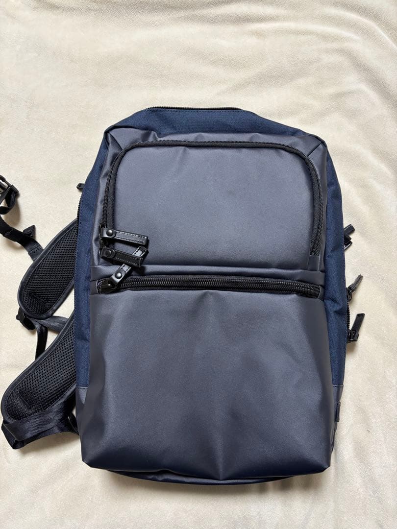 ネイビー ビジネスバックパック　型番　No.60385