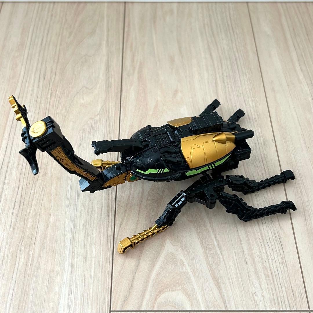 王様戦隊 DXキングオージャー タランチュラナイト　3大シュゴッド 現状品