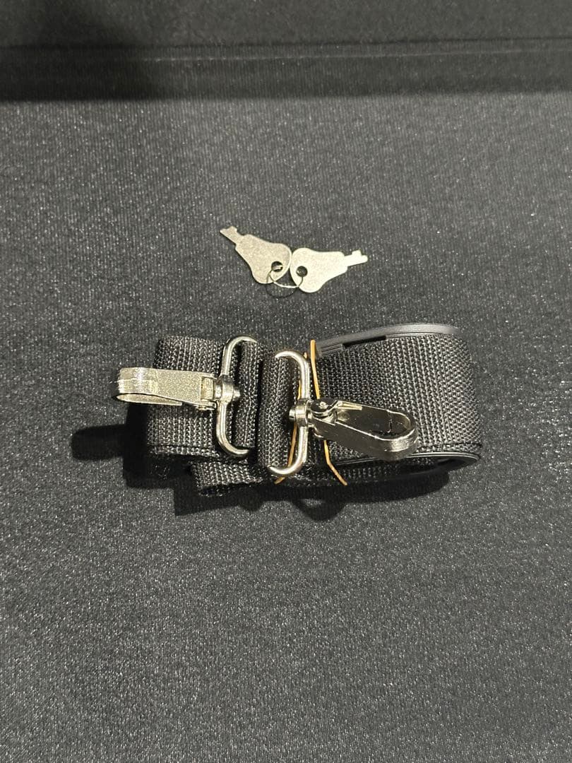 THUG CLUB （サグクラブ） 限定ジェラルミンケース