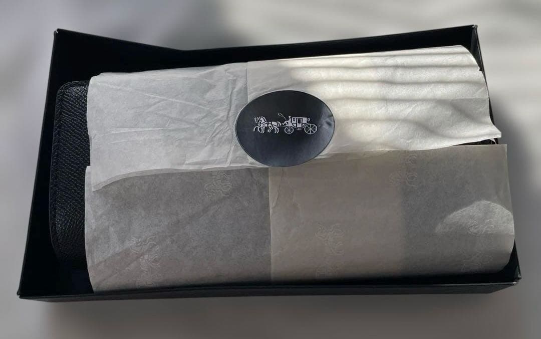 コーチ　財布　長財布　レザー　ブラック　パスケース付き