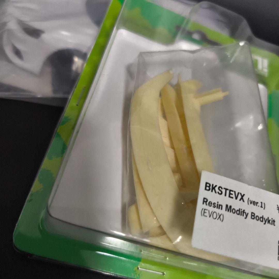 希少品！ミニッツ EVOX ボディ & BKSTEVX ボディキット