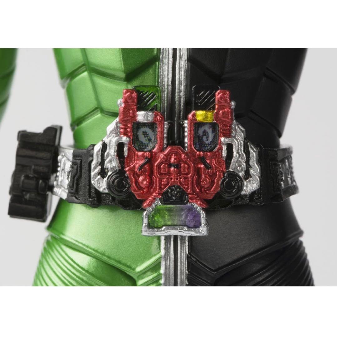 S.H.フィギュアーツ 真骨彫製法 仮面ライダーW サイクロンジョーカー