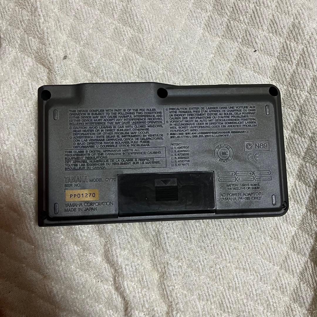本体のみ、画面やけあり]YAMAHA ヤマハ QY70 音源モジュール