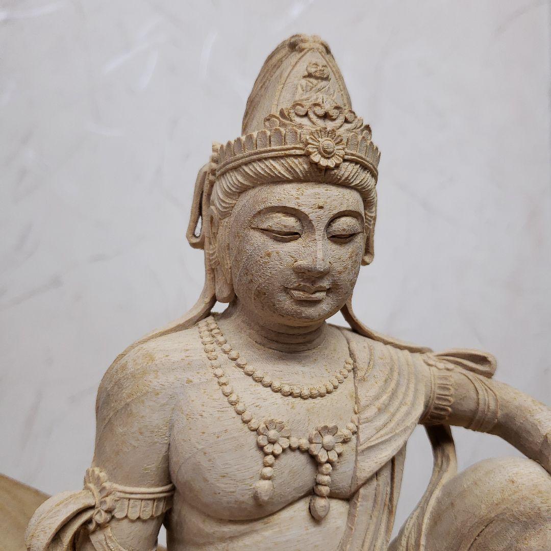 Bフライデー 蔵出し特価 希少仏像 上彫り☆楠材 一葉観音菩薩坐像☆台