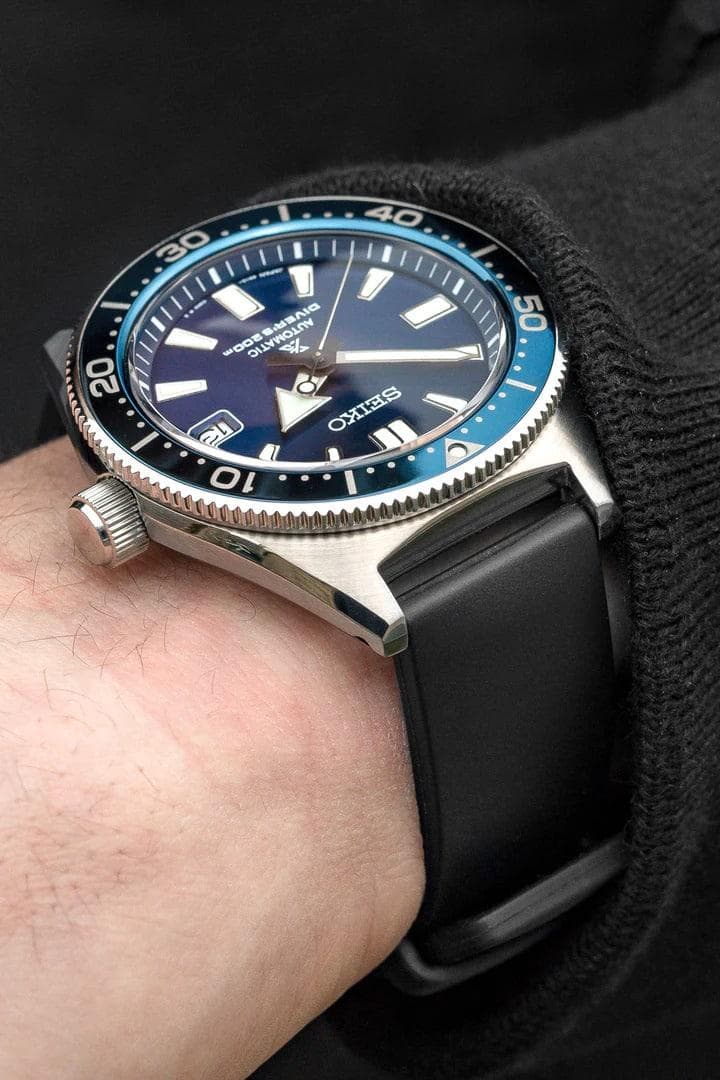 ヒルシュ・ピュアHIRSCH Pure(ラグ幅20ミリLサイズ)ブラック+黒尾錠