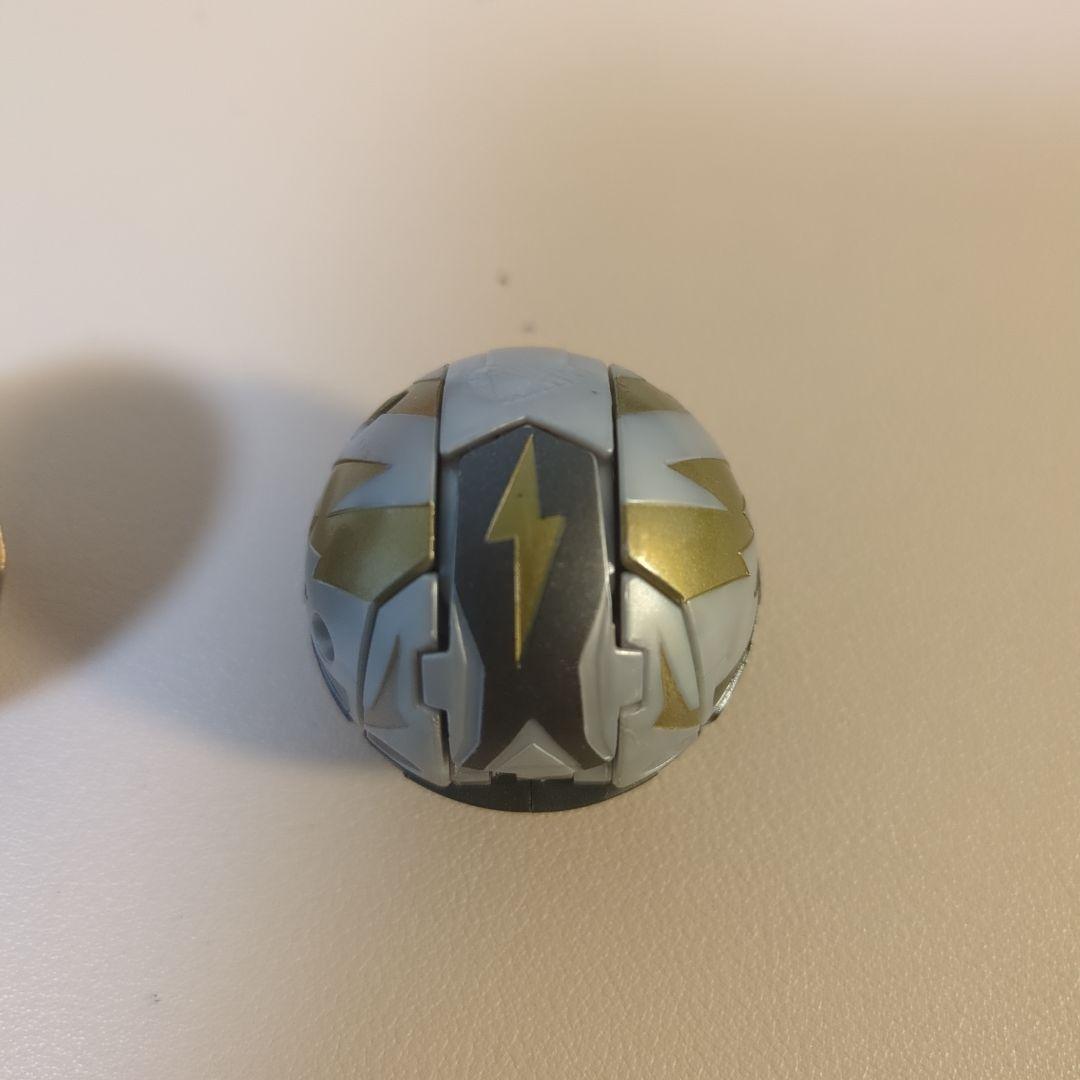 爆丸 ジバデッキ 磁フドウ 灘スラグ 門ジール　カード付き