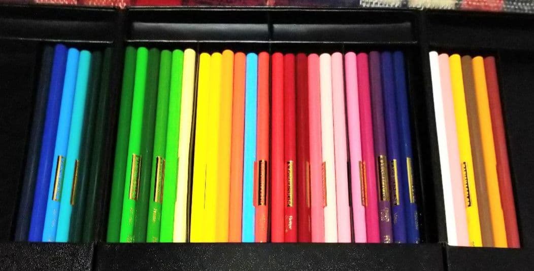 カリスマカラー KARISMA COLOR 色鉛筆 72色 未使用品 KARISMA COLOR 72